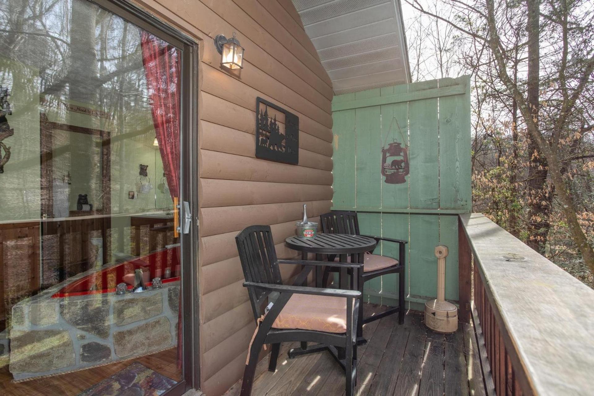 Bear Mountain Hollow-Free Dollywood Ticket- Cozy Cabin With A Hot Tub, Arcade & Deck Close To Town ピジョンフォージ エクステリア 写真