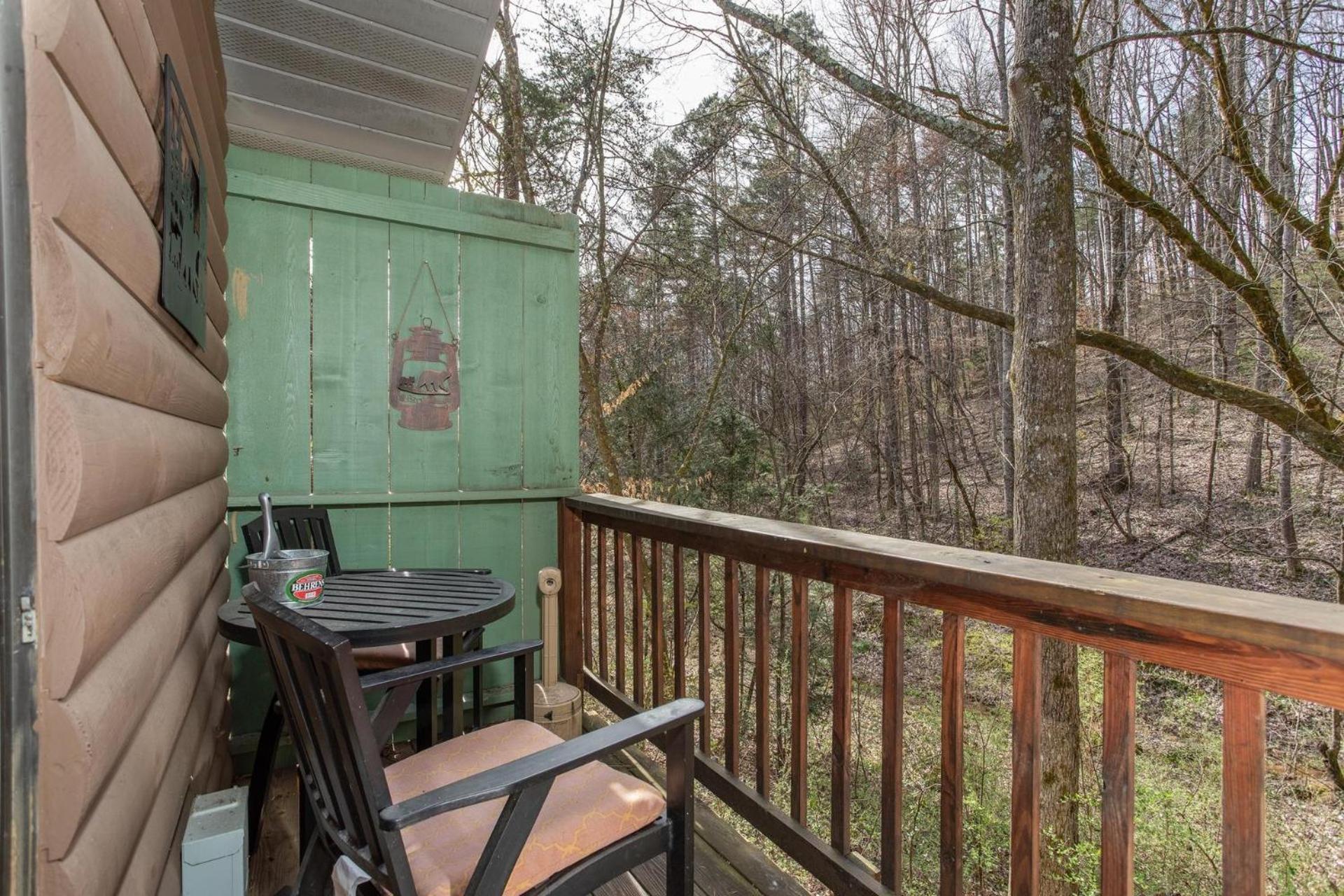 Bear Mountain Hollow-Free Dollywood Ticket- Cozy Cabin With A Hot Tub, Arcade & Deck Close To Town ピジョンフォージ エクステリア 写真